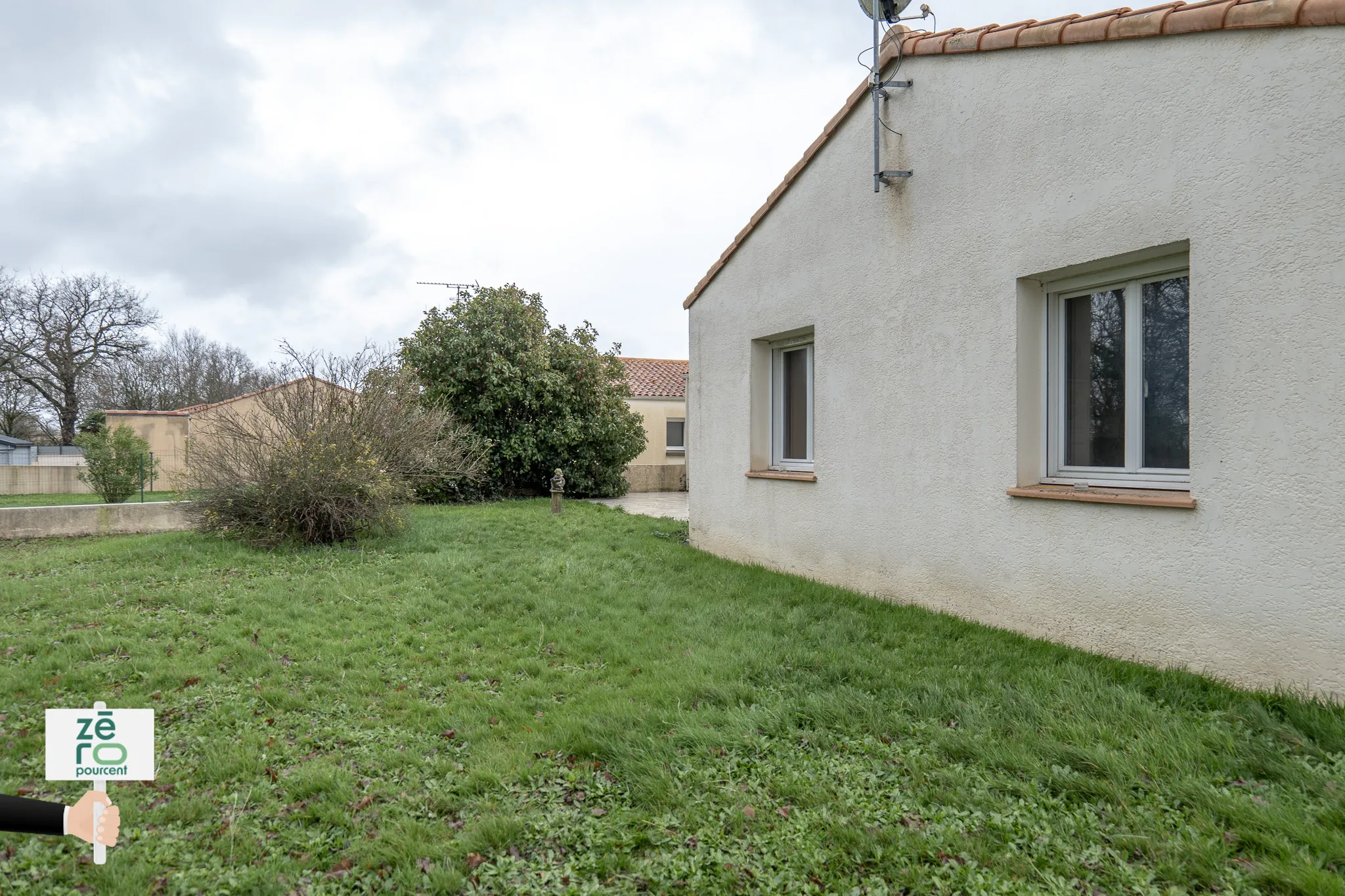 Maison 4 pièces à Le Poire sur Vie avec cuisine ouverte et garage 