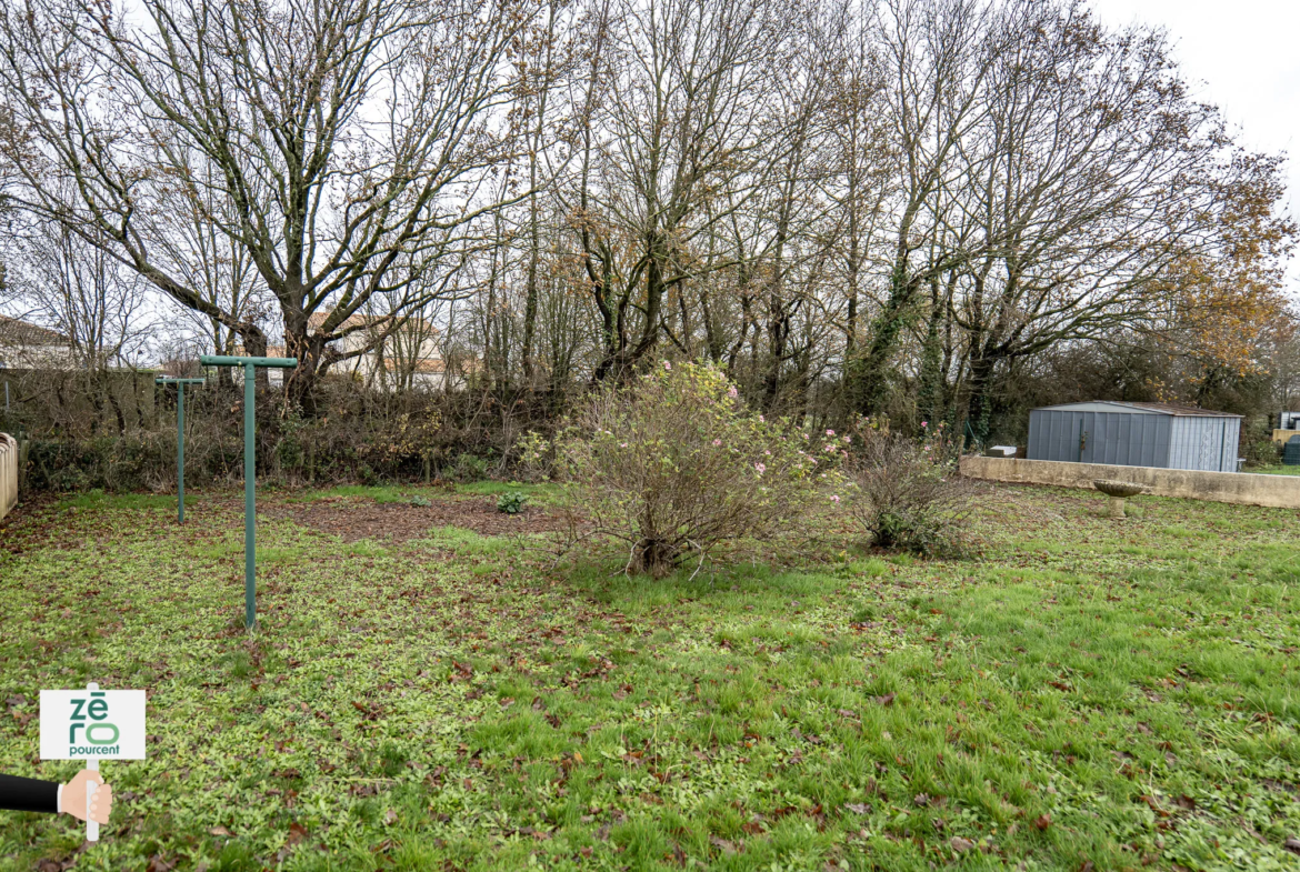 Maison 4 pièces à Le Poire sur Vie avec cuisine ouverte et garage 