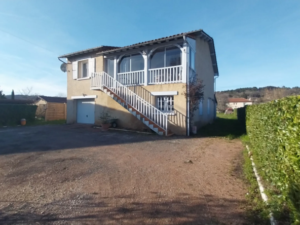 Maison à Chancelade avec Piscine et Jardin