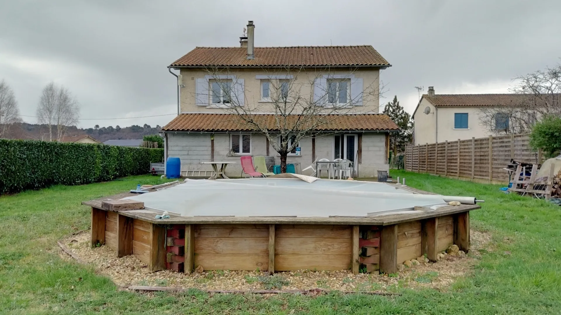 Maison à Chancelade avec Piscine et Jardin 