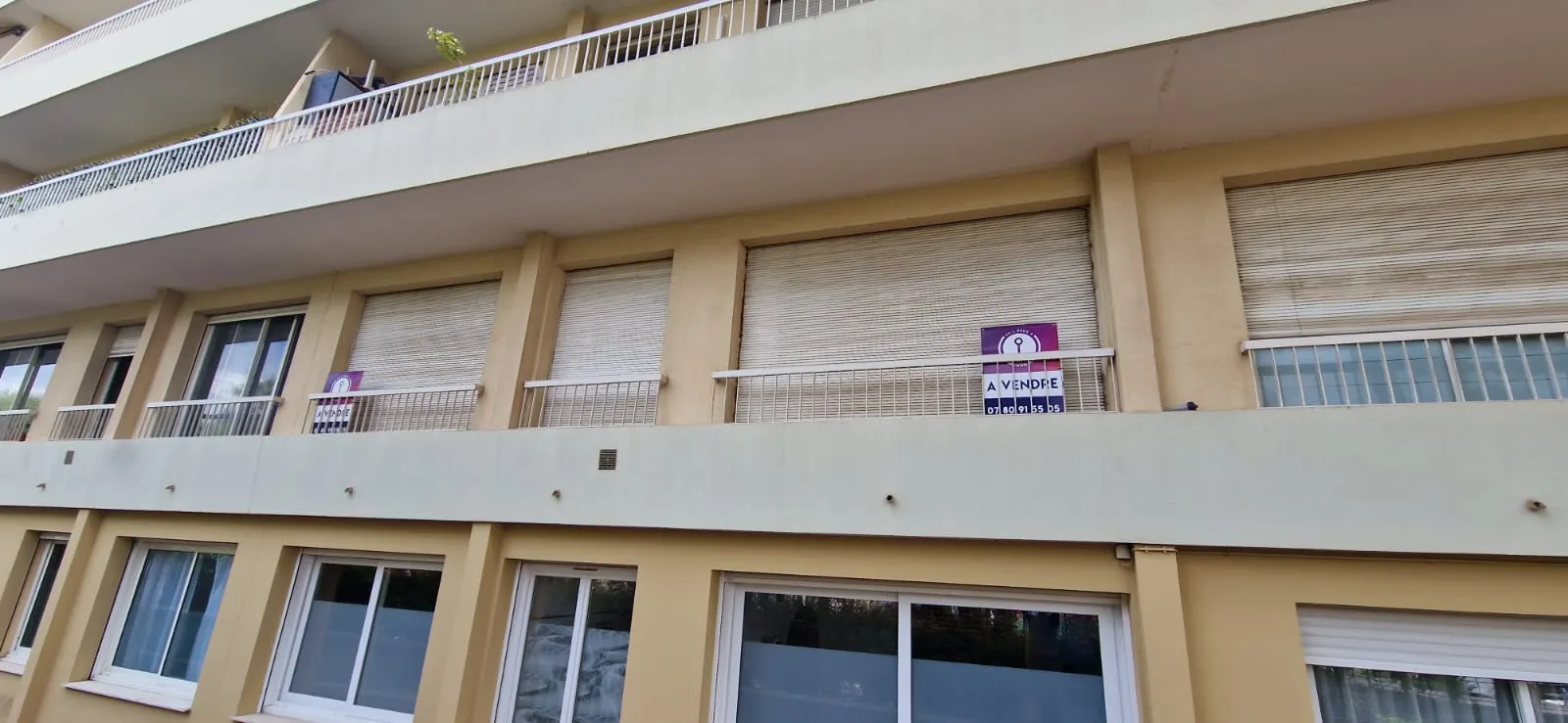 Appartement 2 pièces à Cagnes-sur-Mer avec vue dégagée sur parc 