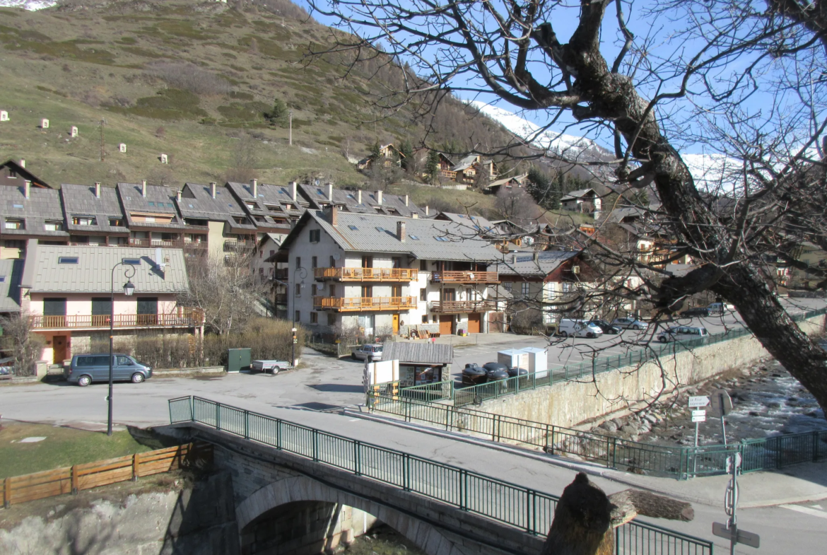 Appartement Type 2 avec Terrasse à Abries 