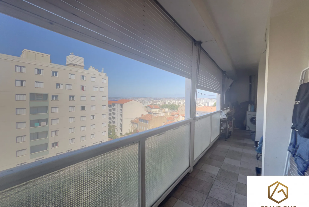 Appartement 68m2, 2 chambres, terrasse 10m2, Marseille 13004 