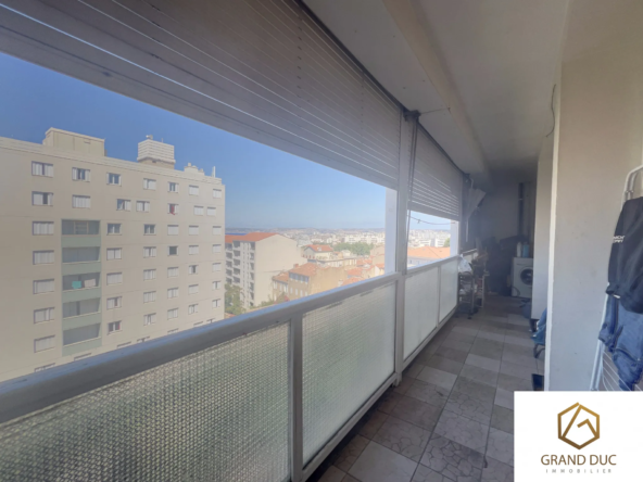 Appartement 68m2, 2 chambres, terrasse 10m2, Marseille 13004