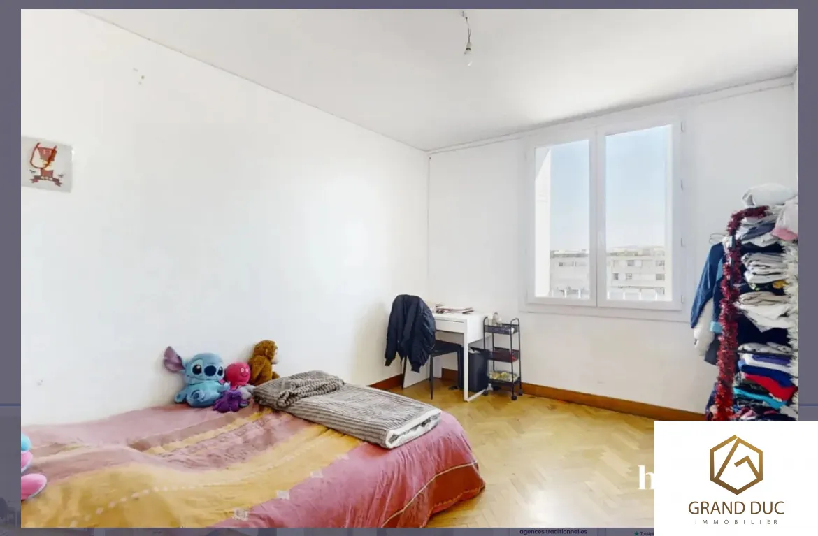 Appartement 68m2, 2 chambres, terrasse 10m2, Marseille 13004 