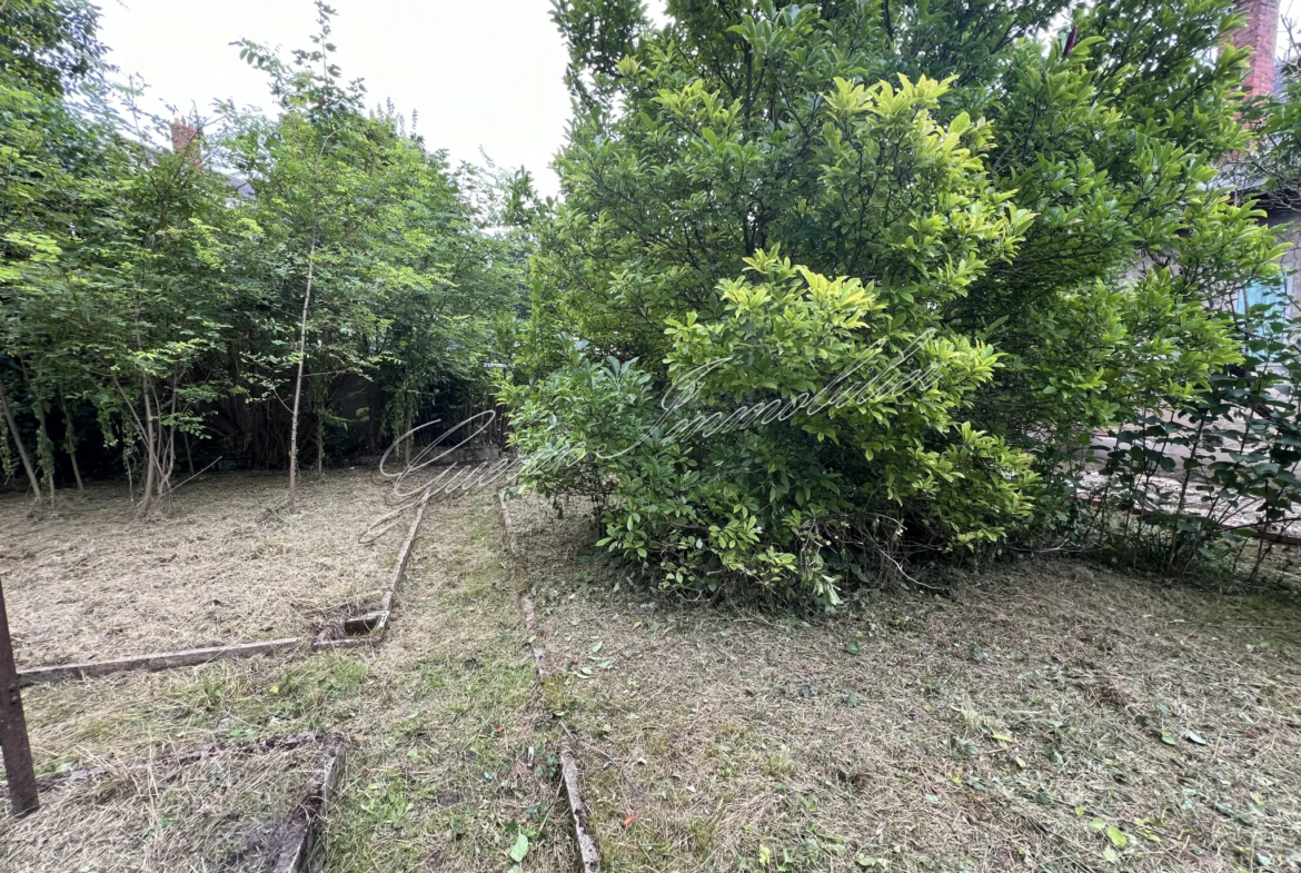 Maison à remettre au goût du jour à Nevers 