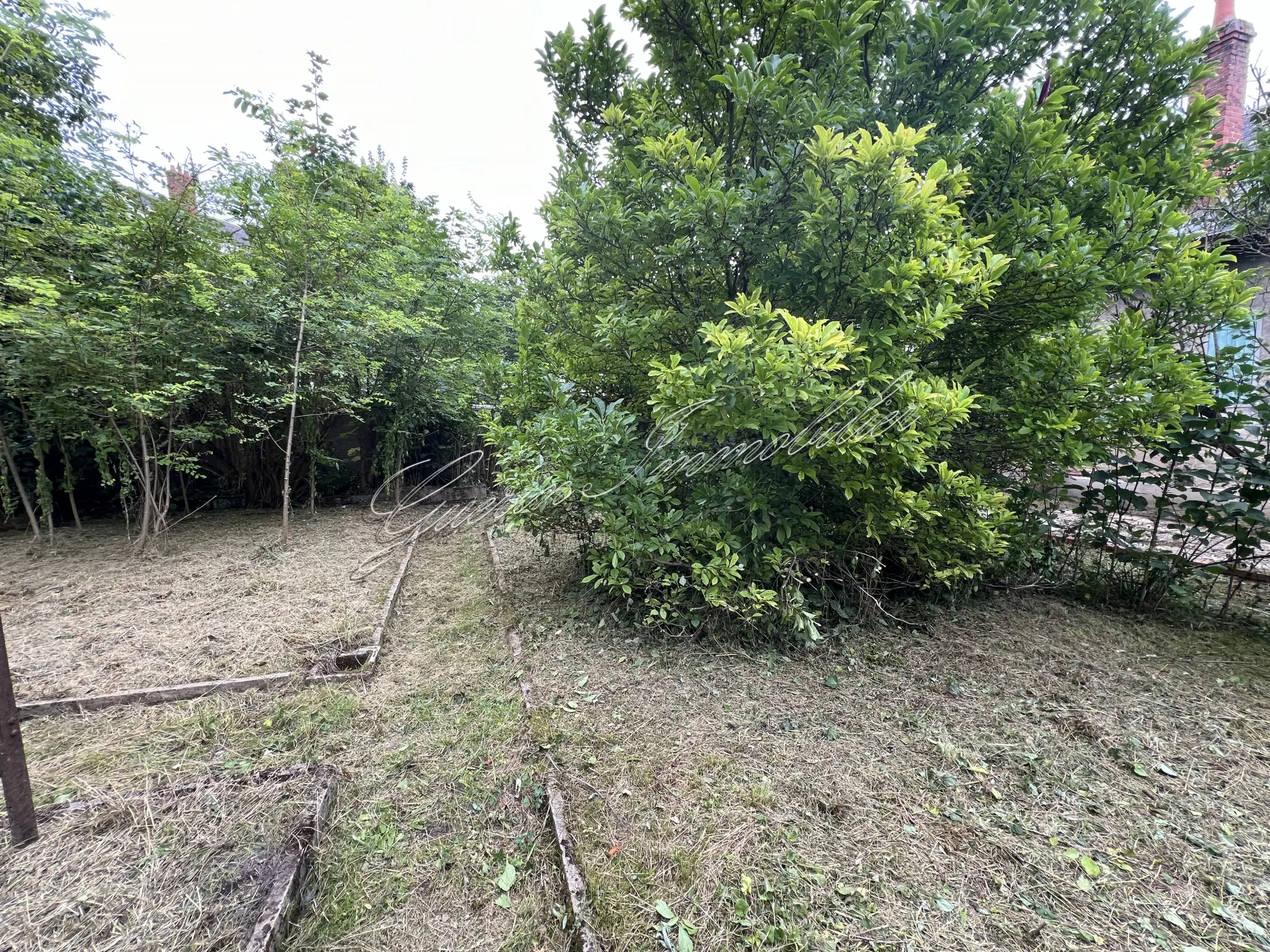 Maison à remettre au goût du jour à Nevers 