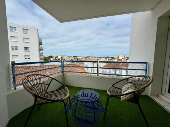 Appartement T2 avec balcon et garage à Royan