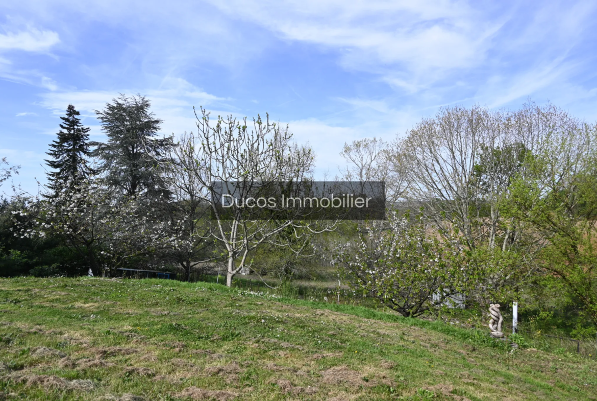 Maison en Pierre Rénovée à Marmande 