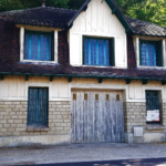 Maison atypique F3 à rénover avec garage à Vetheuil