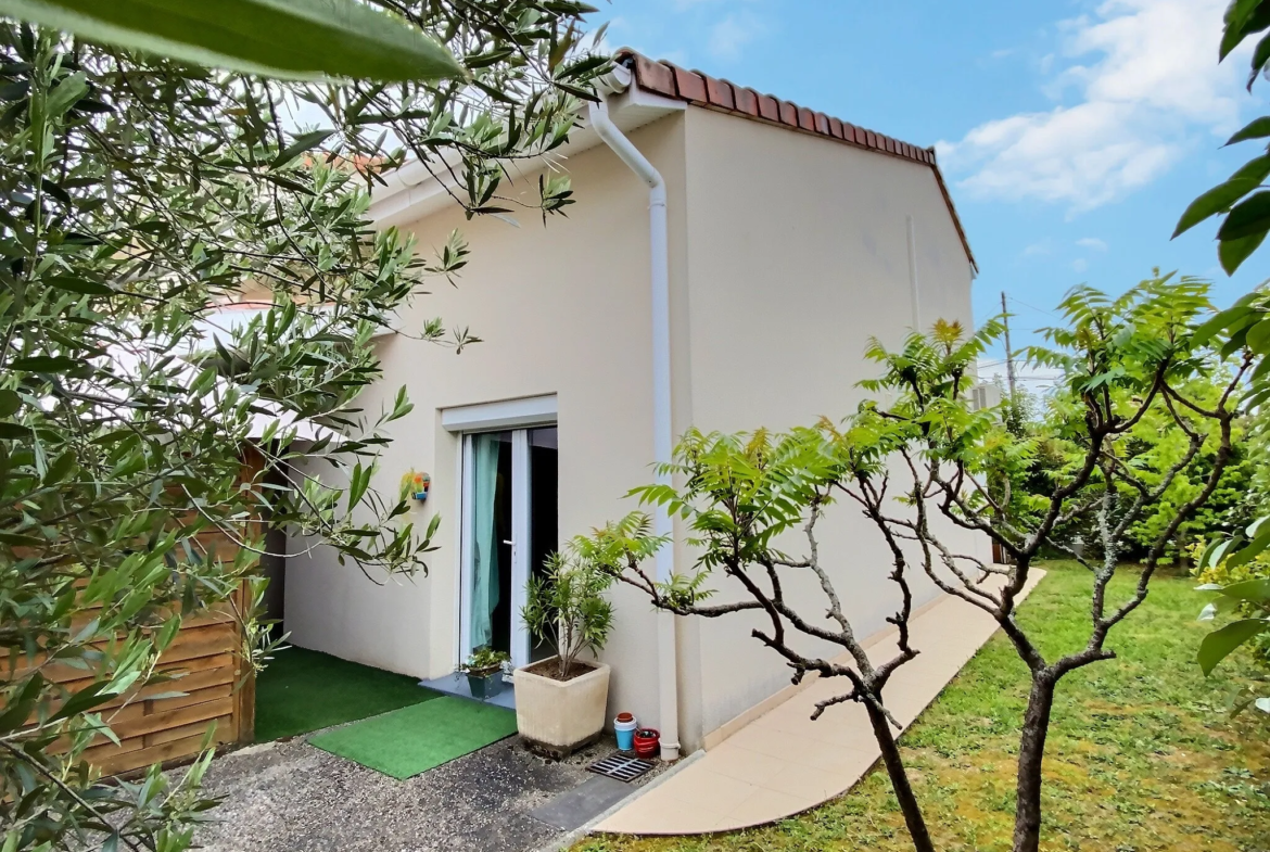 Maison Lumineuse avec Jardin à Montauban 