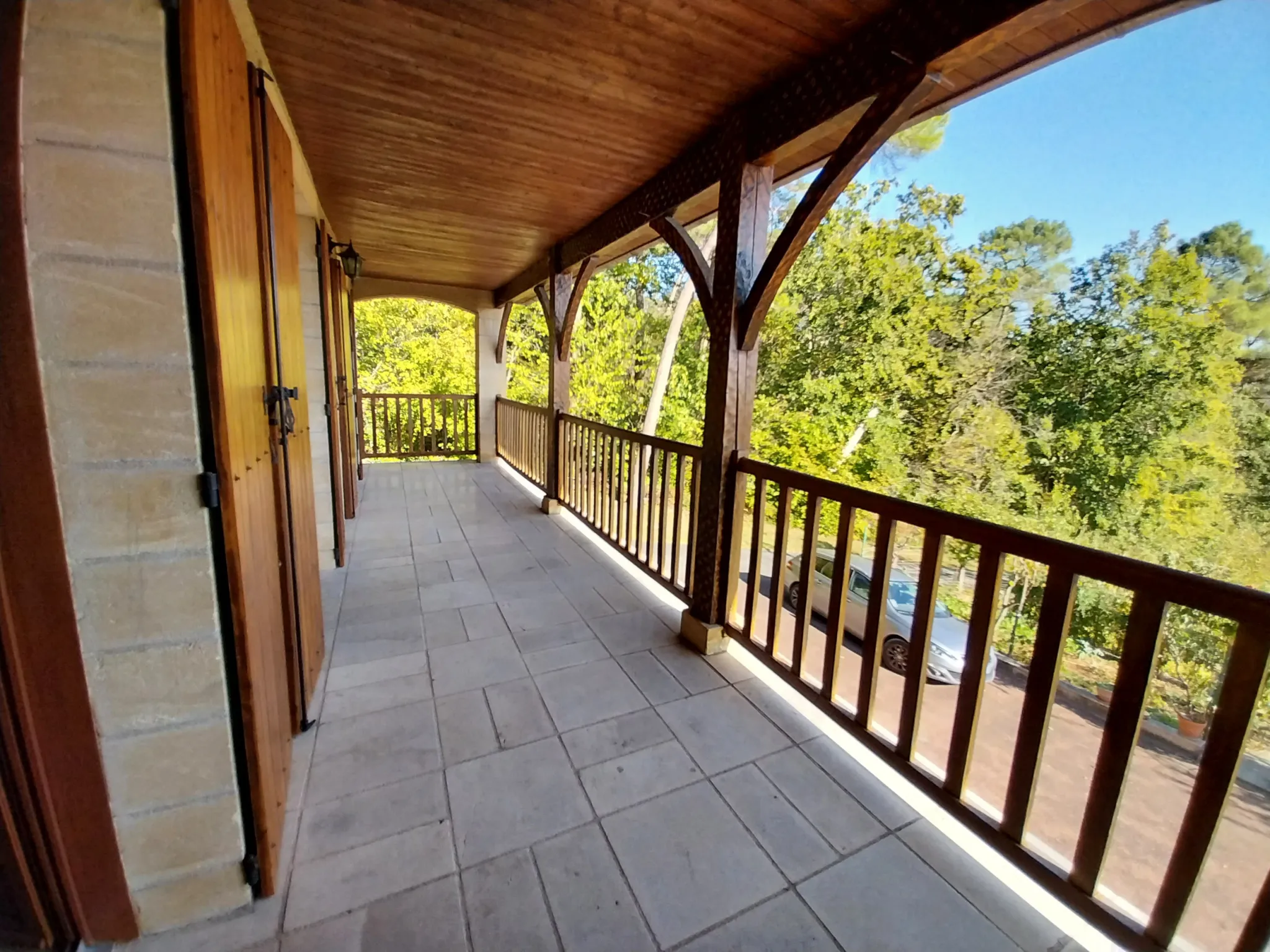 Maison Individuelle à Chancelade avec Vue Imprenable 