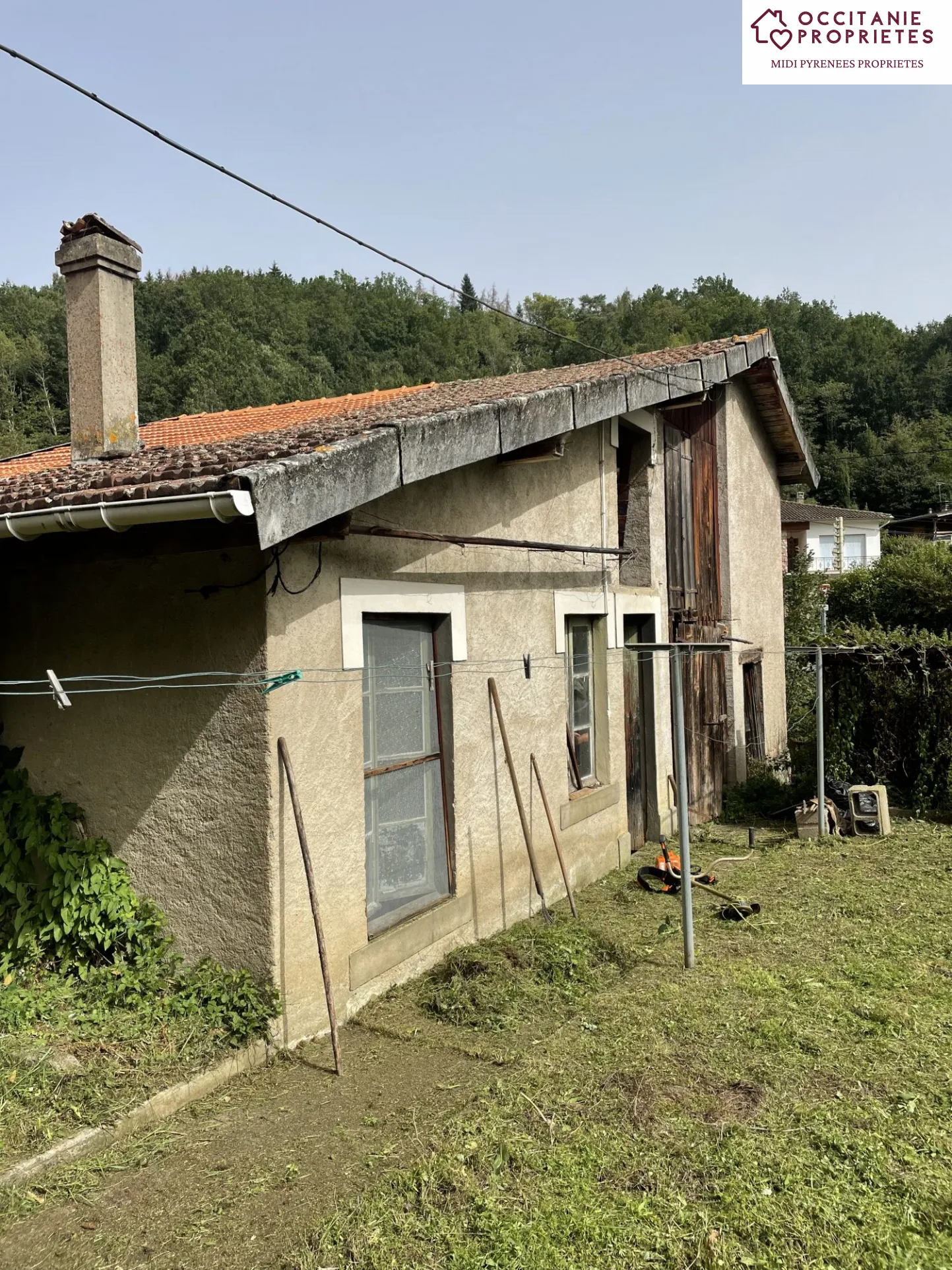 Maison de village au pied de Montsegur avec jardin non attenant 