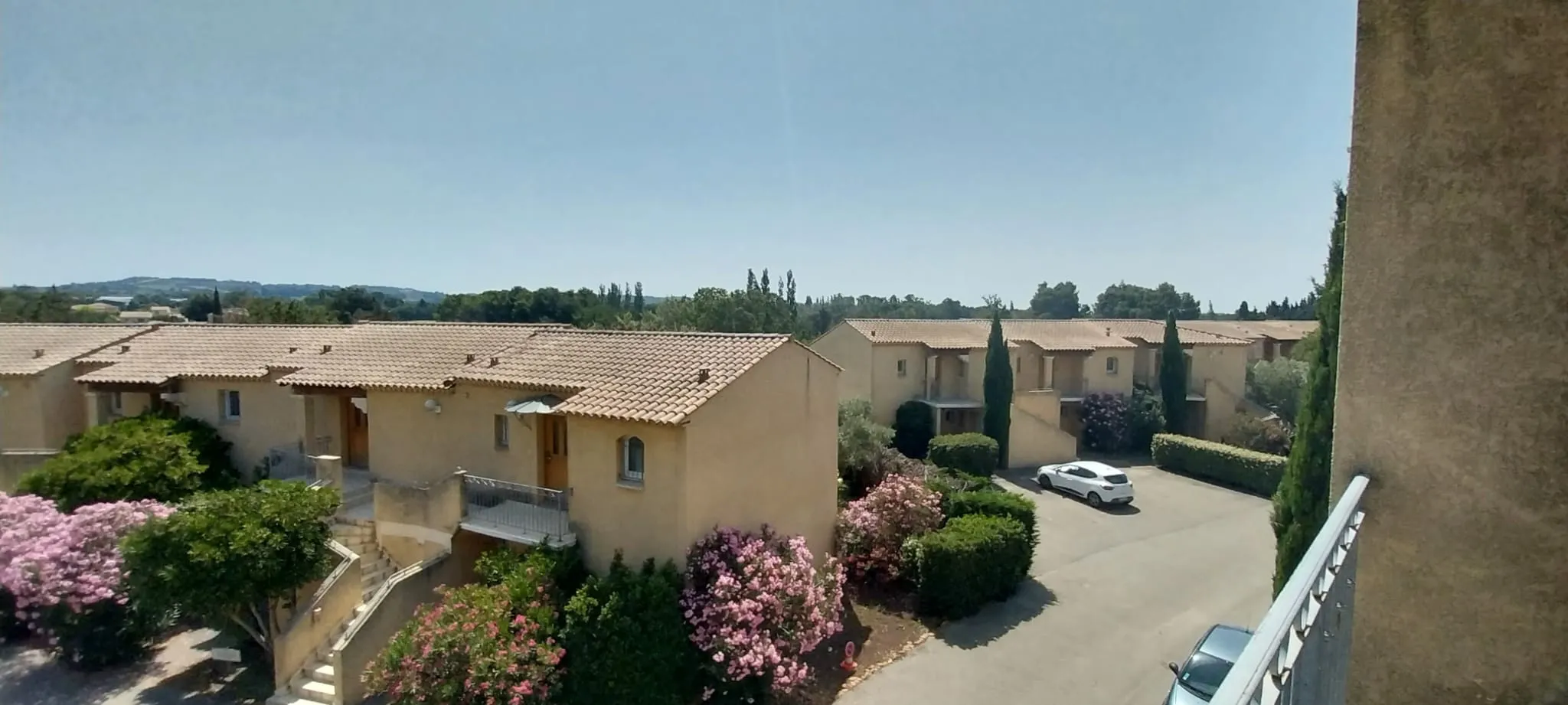 Appartement d'une chambre avec terrasse à Vedene 