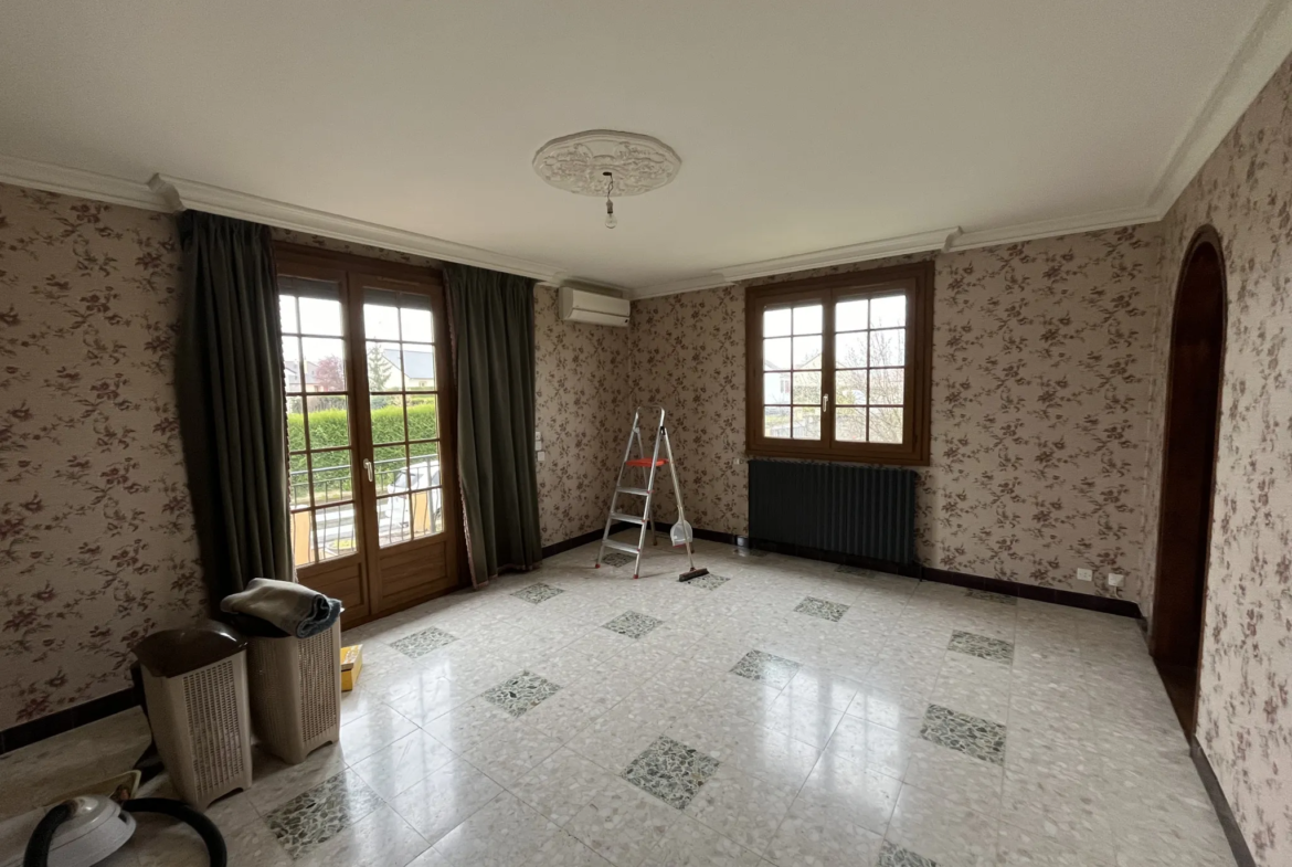 Maison de 90m2 à Fresnay-sur-Sarthe avec 3 chambres 