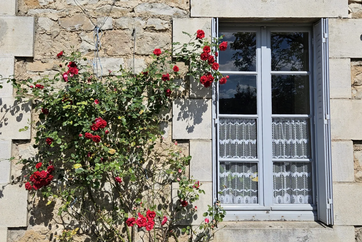 Maison de Village à Salles la Source - 123 m2 - 3 Chambres 