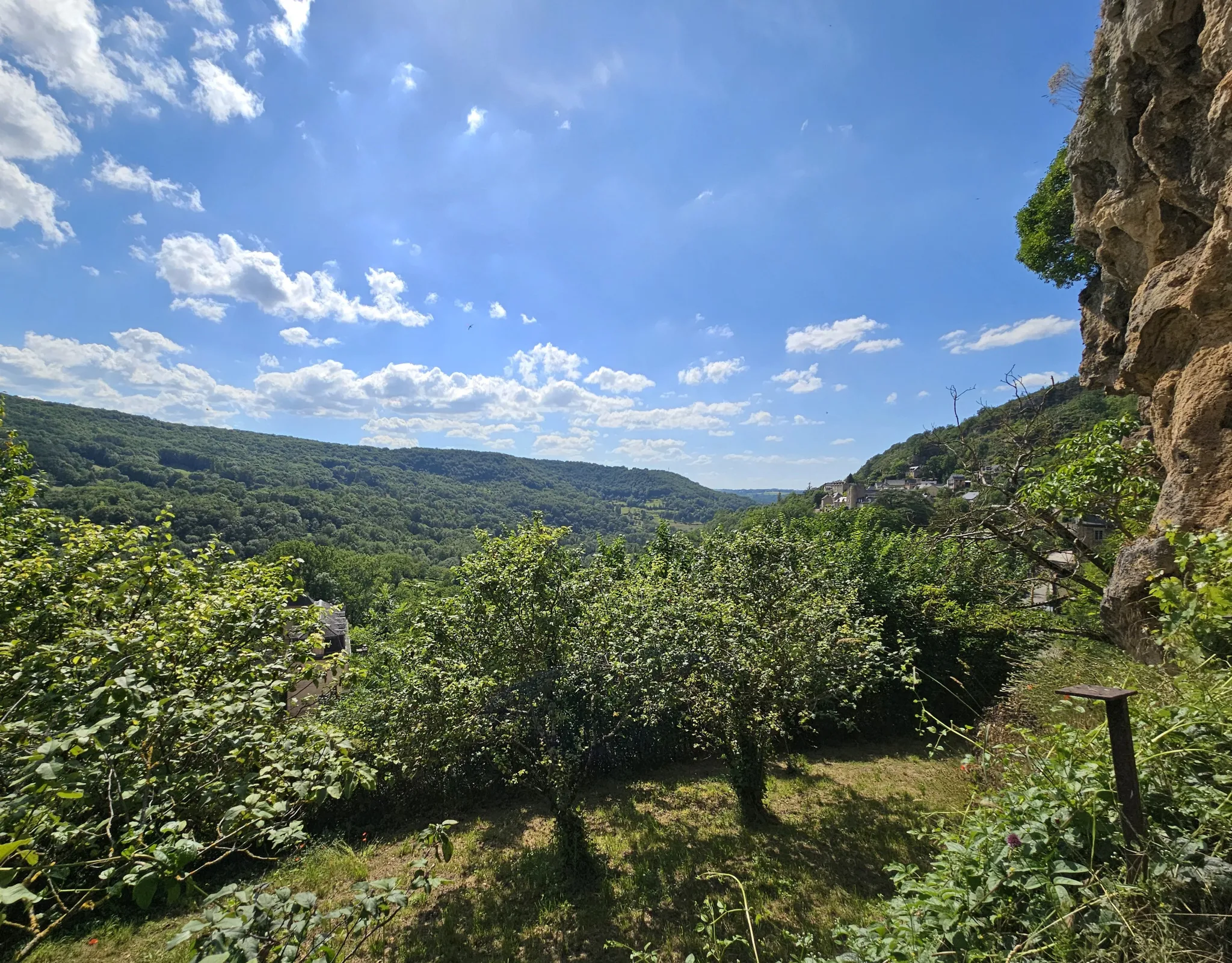 Maison de Village à Salles la Source - 123 m2 - 3 Chambres 