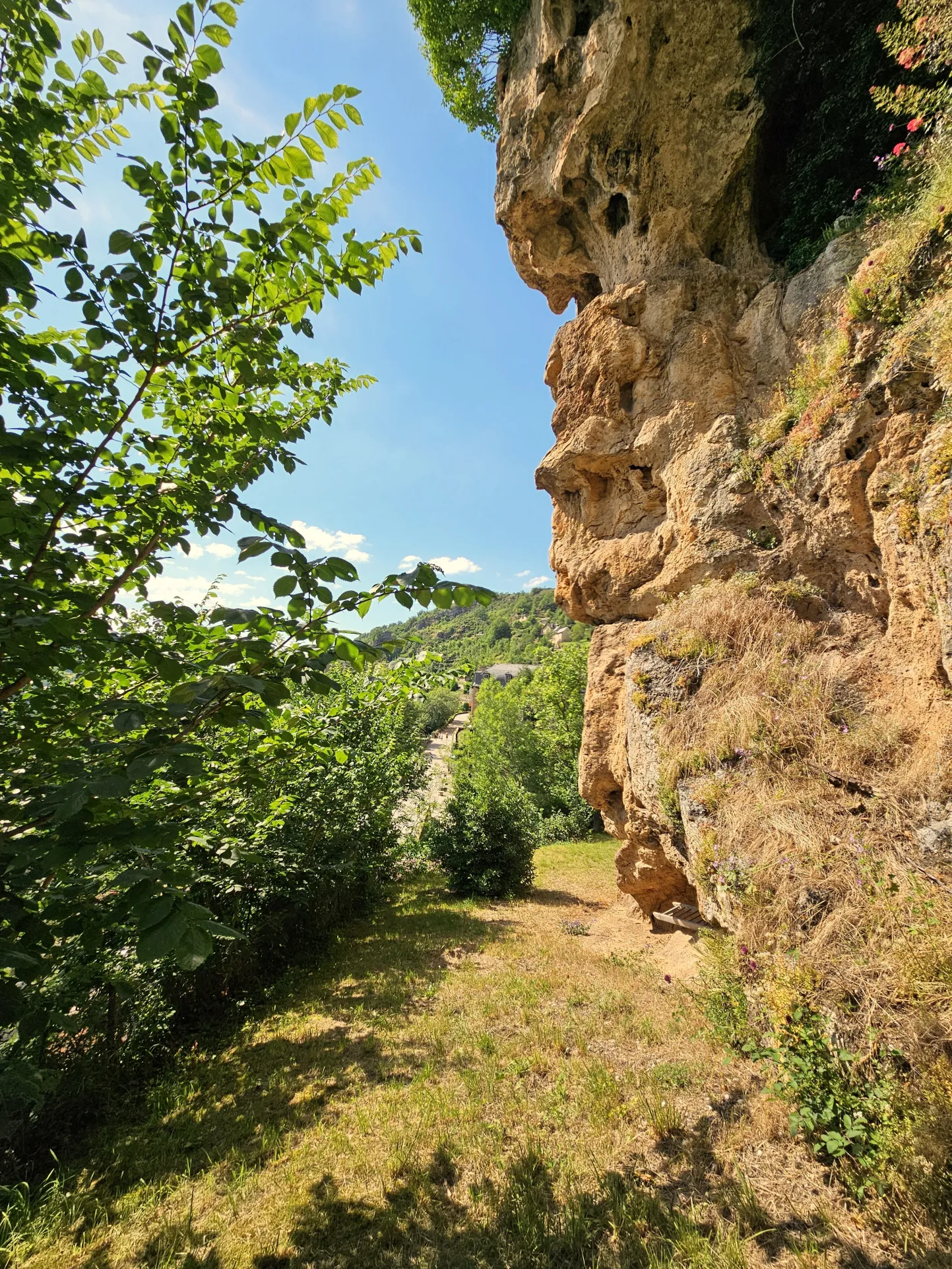 Maison de Village à Salles la Source - 123 m2 - 3 Chambres 