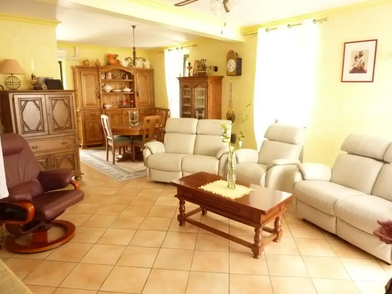 Belle maison à Lacapelle avec vue sur la campagne 