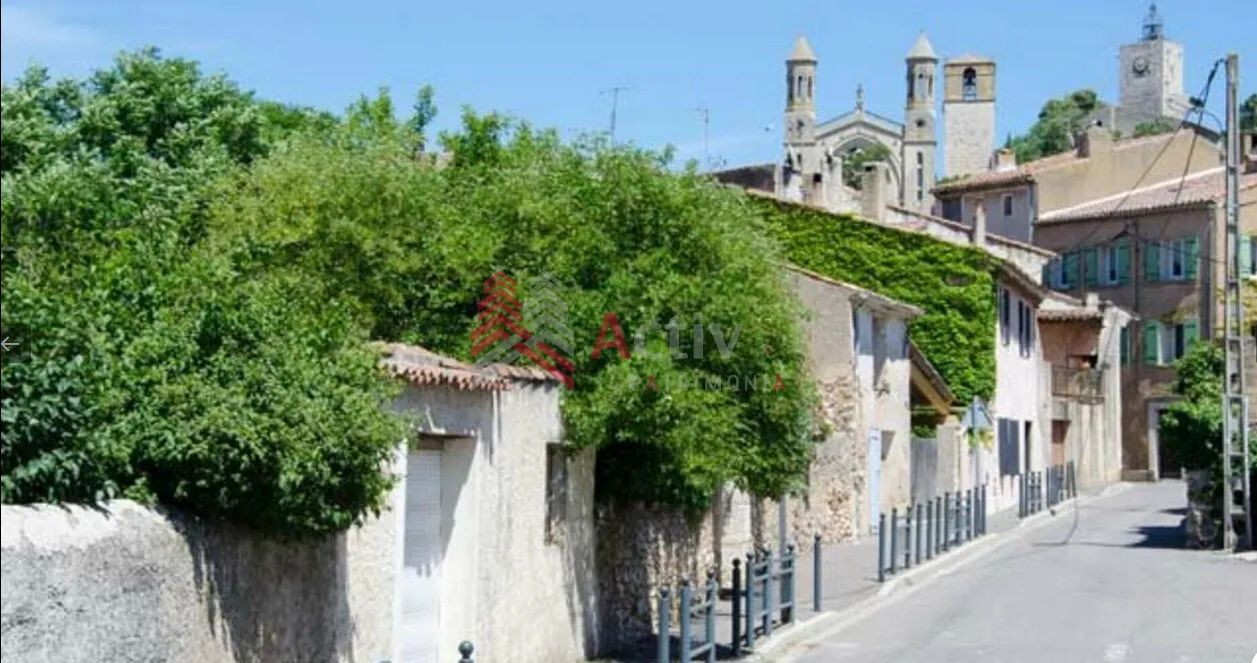 Studio lumineux en Provence Verte et Verdon 