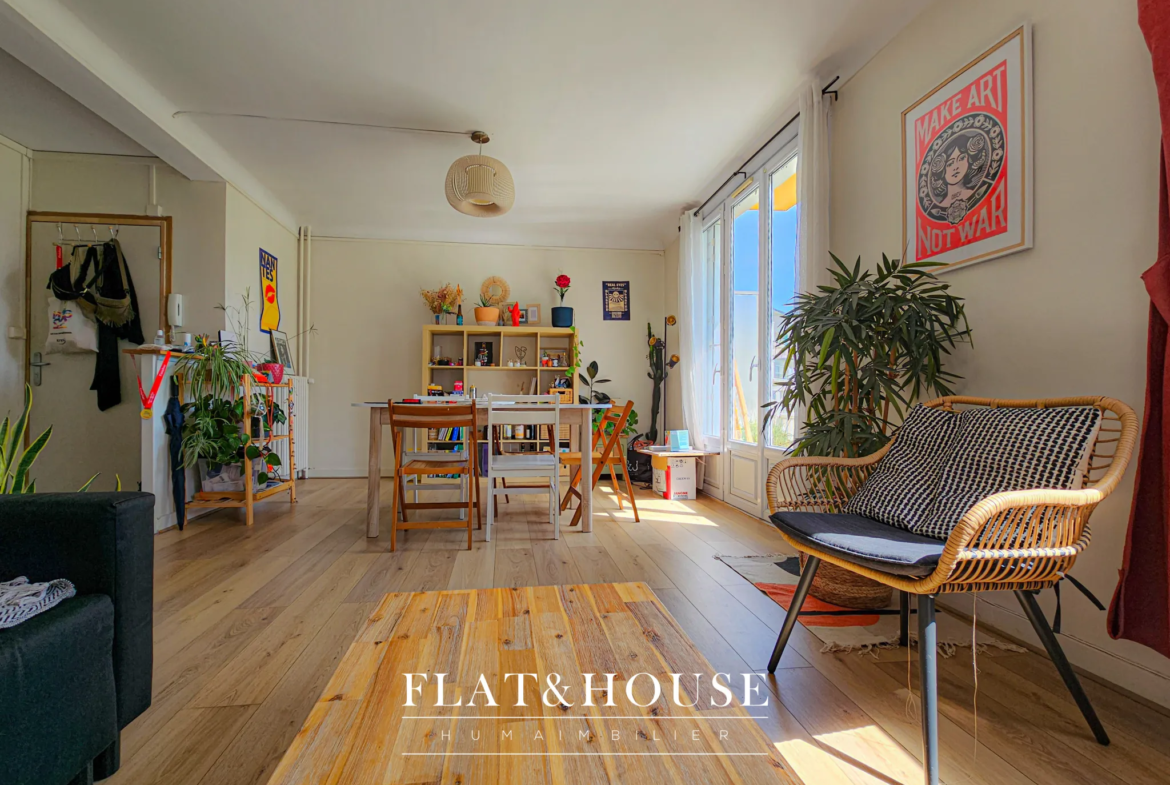 Charming T3 Apartment for Sale in Beauséjour/Longchamp, Nantes 