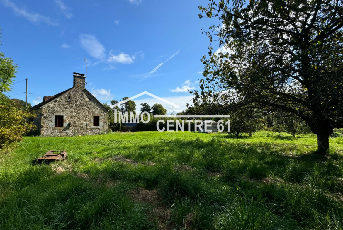 Maison de campagne à Carrouges 