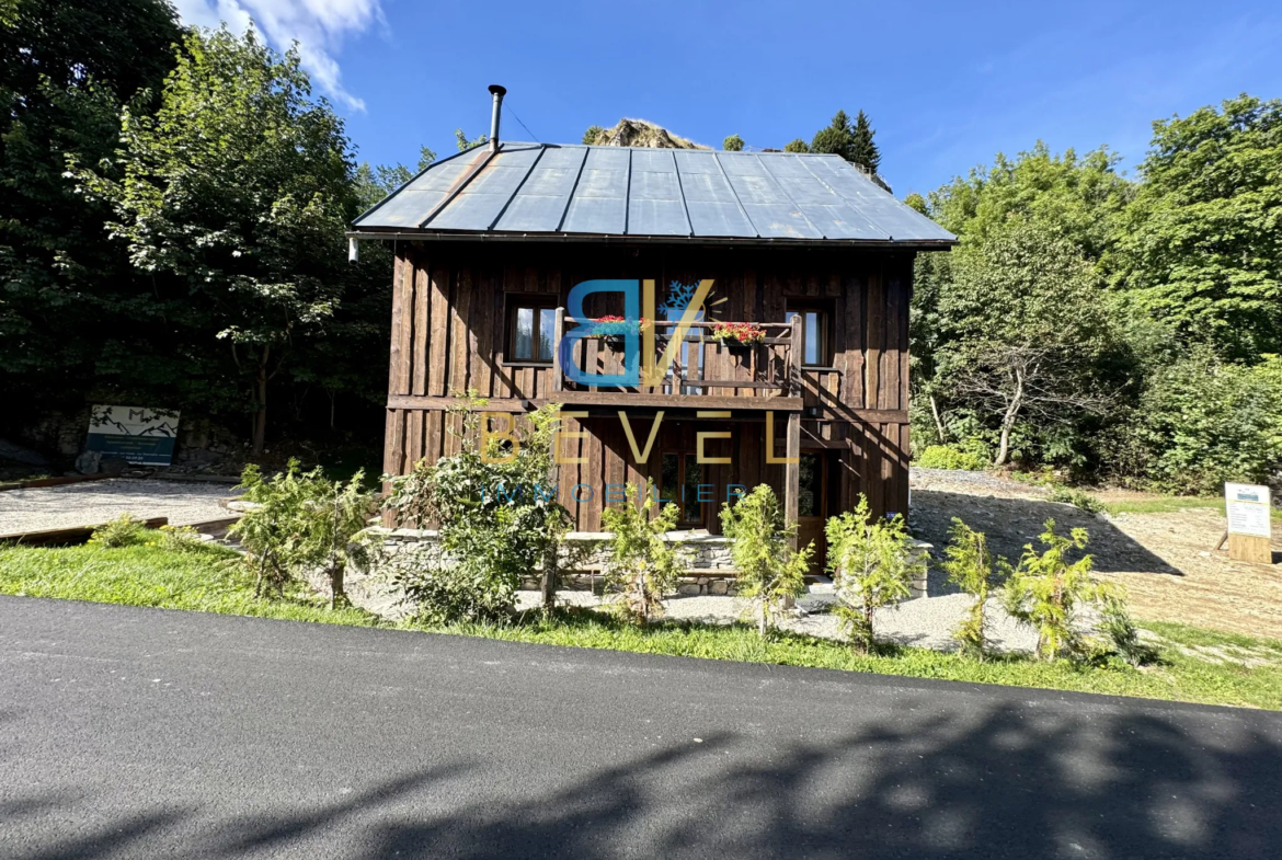 Jolie maison rénovation 2024 avec vue dégagée - Fontcouverte La Toussuire 