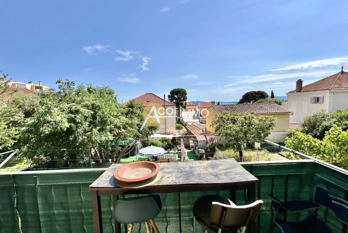 Appartement de type 4 à Toulon avec vue sur la rade 