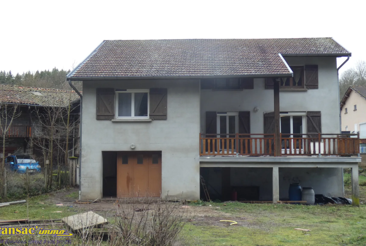 Maison de village à 6 km de Noirétable 