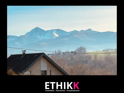 Terrain avec Vue sur les Pyrénées à Visker 