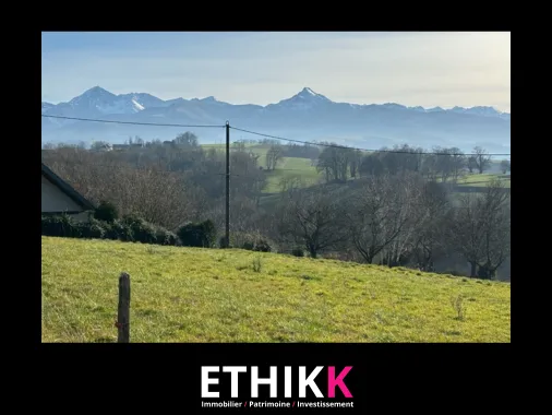 Terrain avec Vue sur les Pyrénées à Visker 