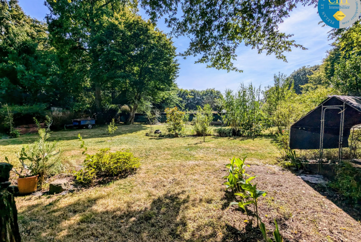 Longère en pierres avec jardin à BEIGNON (56 380) 