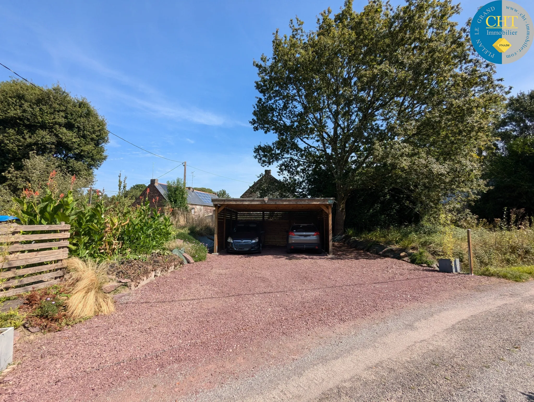 Longère en pierres avec jardin à BEIGNON (56 380) 