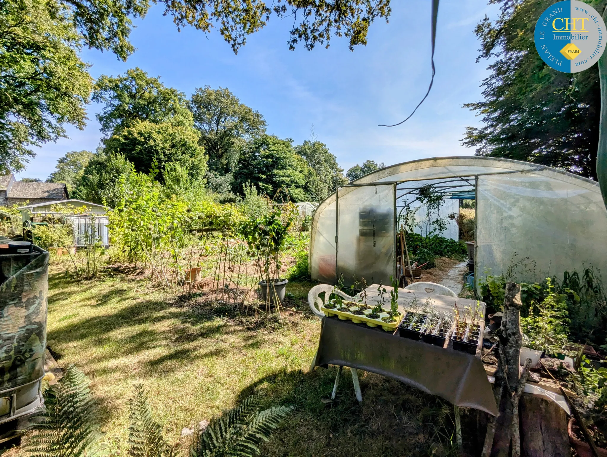 Longère en pierres avec jardin à BEIGNON (56 380) 