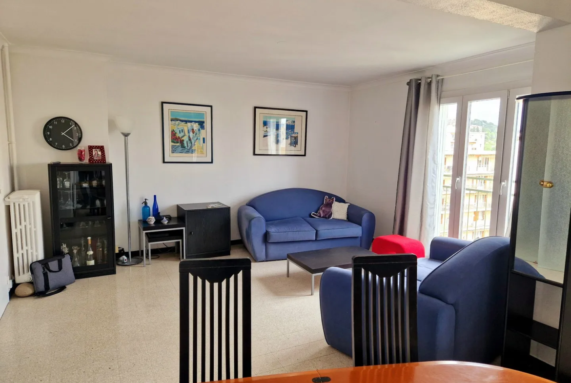 Appartement Toulon Aguillon - T5 88m2 avec Balcon et Parking 