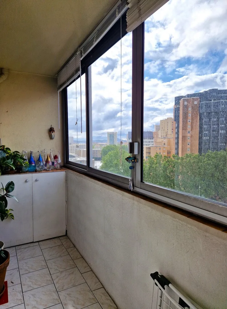 Appartement Toulon Aguillon - T5 88m2 avec Balcon et Parking 