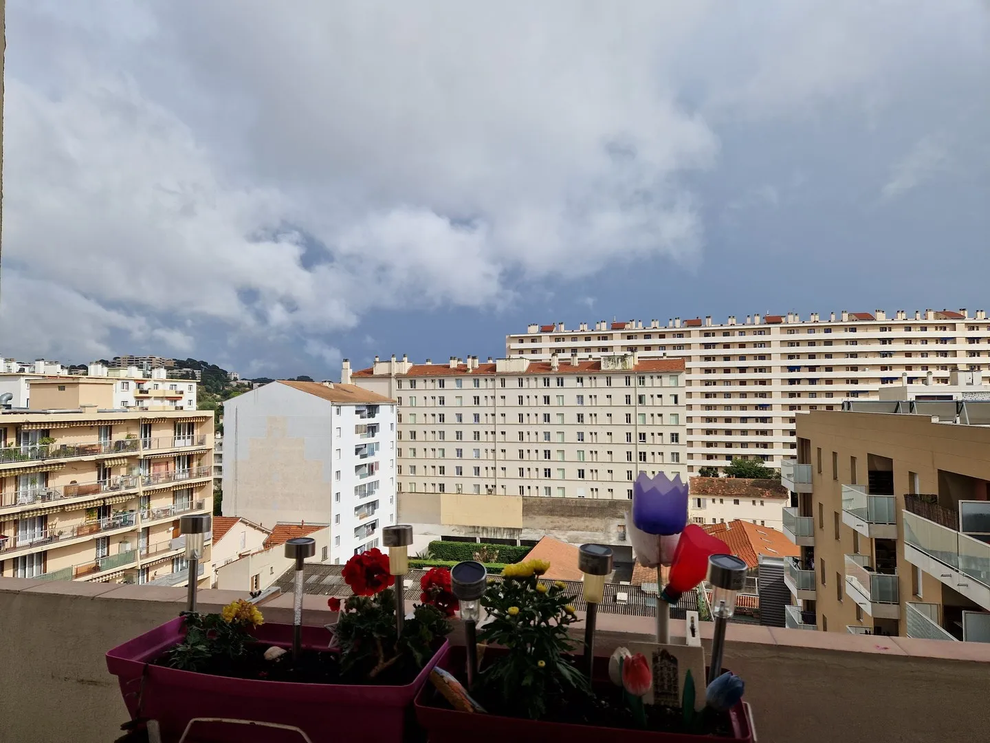 Appartement Toulon Aguillon - T5 88m2 avec Balcon et Parking 