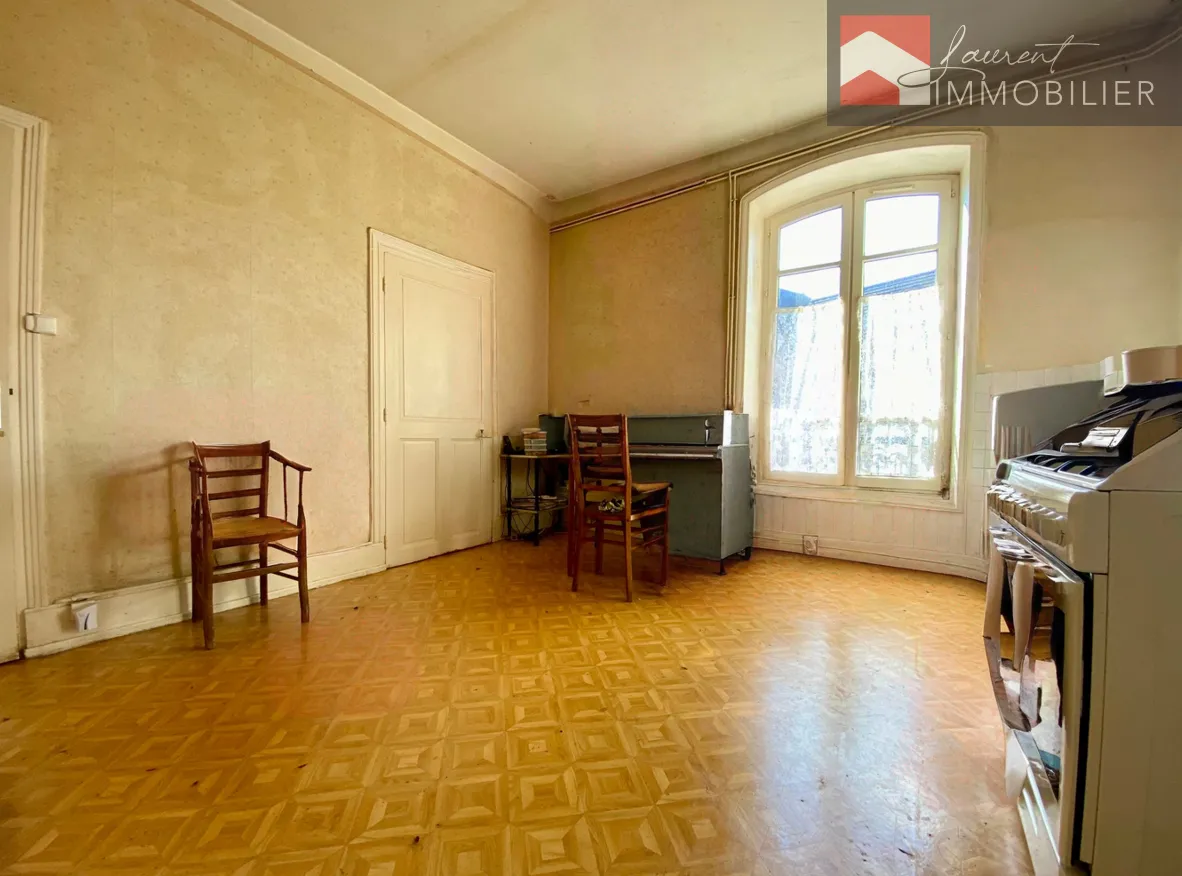 Appartement T3 de 52m2 à Cuisery : 45.000€ 