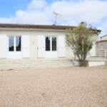 Charmante maison avec cour à Chateaubernard