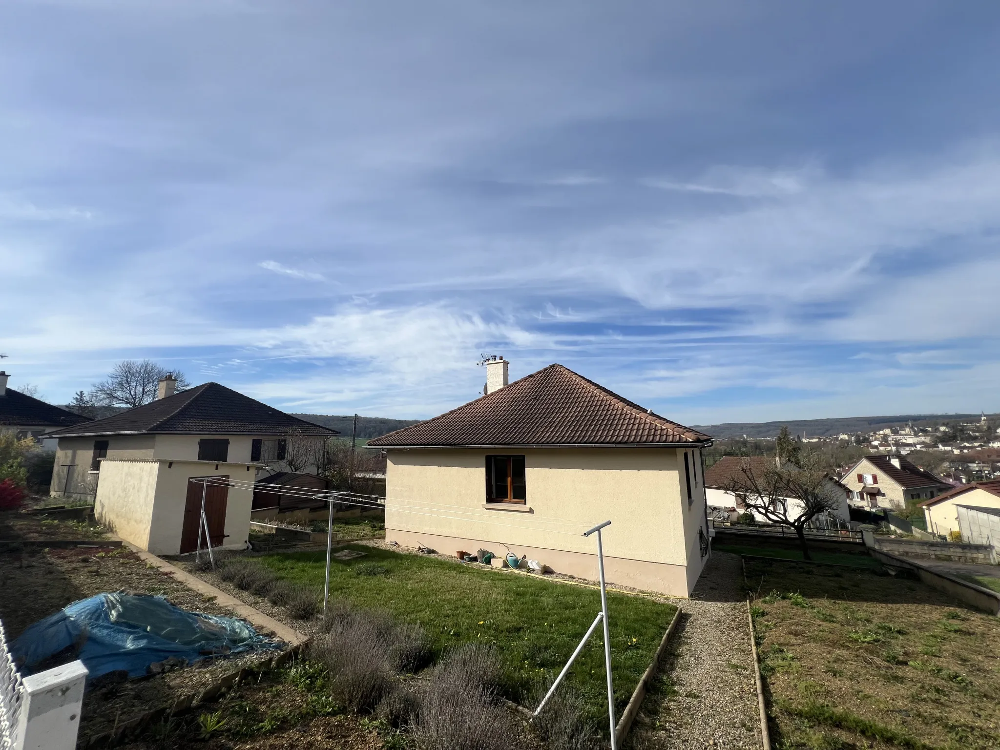 Maison de ville à Montbard avec vue 