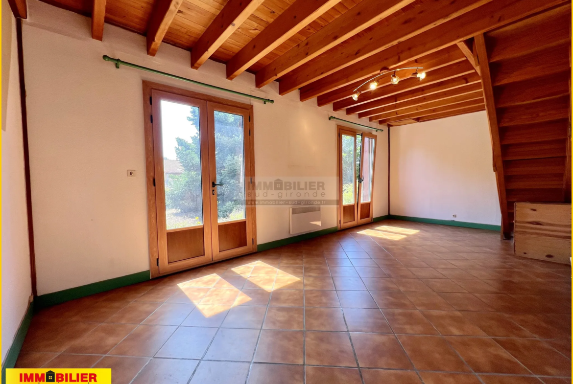 Maison bois de type chalet avec garage à St Michel de Rieufret 