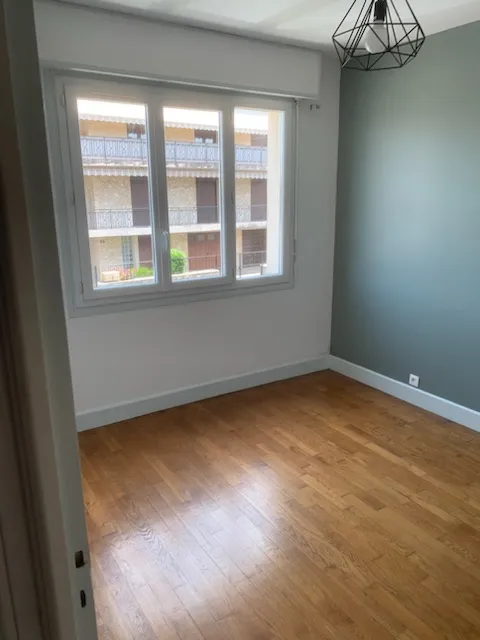 Appartement F2 avec Garage à Brive la Gaillarde 