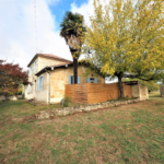 Maison en pierre à SAINTE-BAZEILLE avec 4 chambres