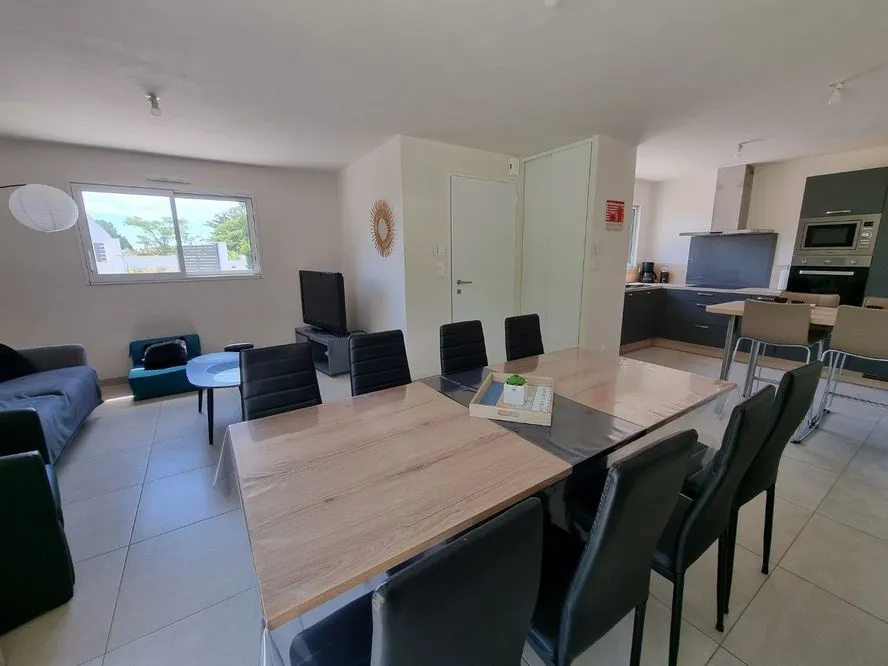 Maison Moderne Près de la Forêt et de la Plage à St Jean de Monts 