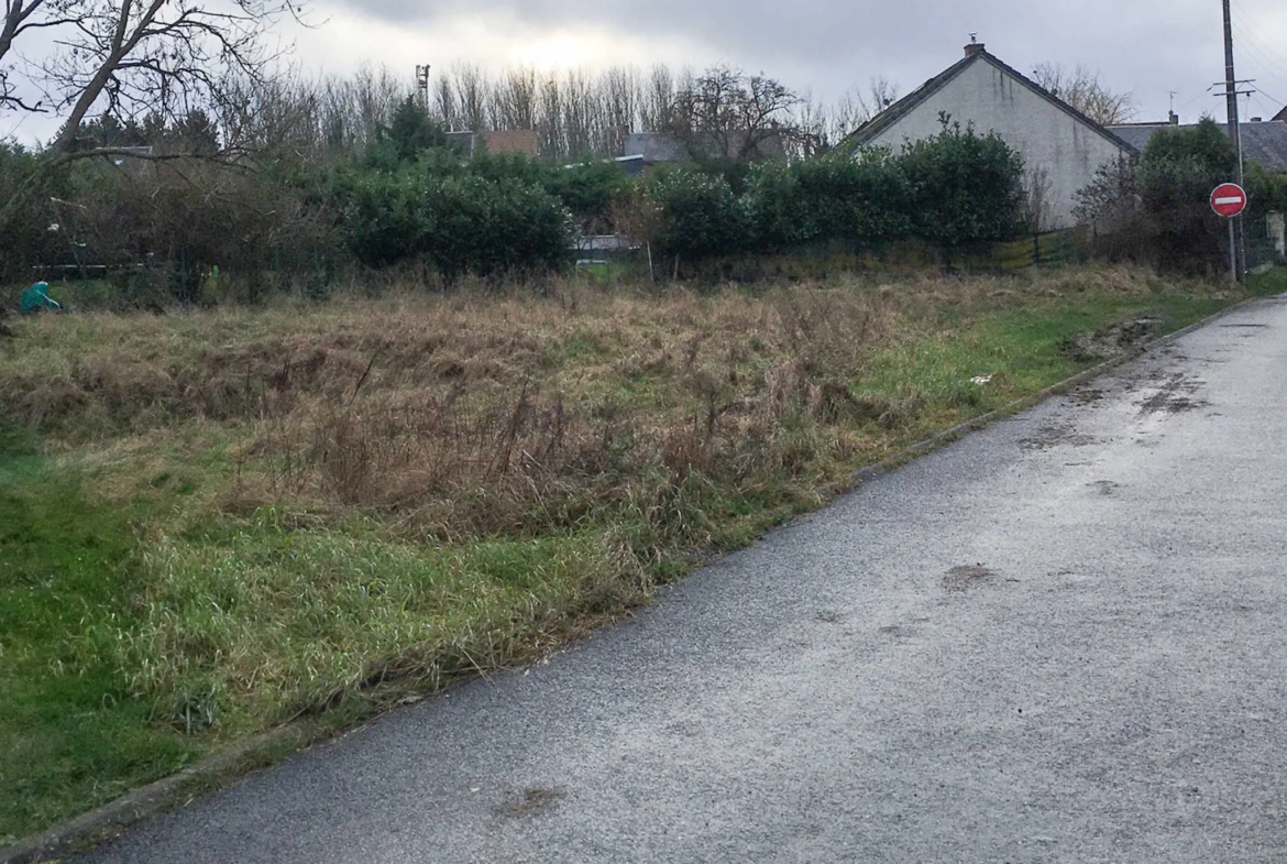 Terrain à bâtir dans une rue calme et agréable à Marpent 