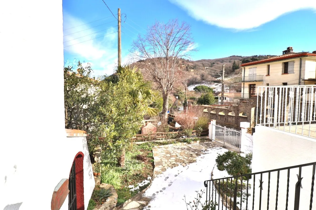 Maison de village avec jardin et terrasse à Maureillas las illas 