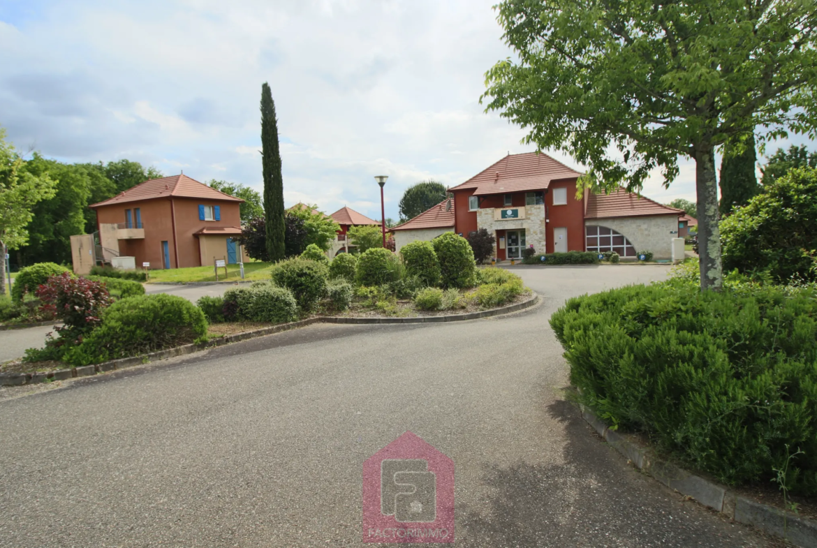 Appartement meublé avec terrasse à Prayssac 