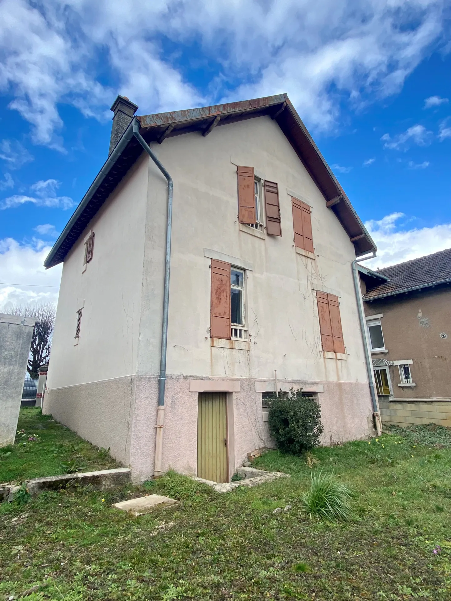 Maison des années 1930 à rénover à Belfort 