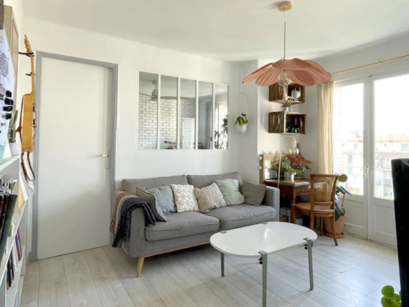 Appartement T2 à Toulon - Mourillon avec belle vue dégagée