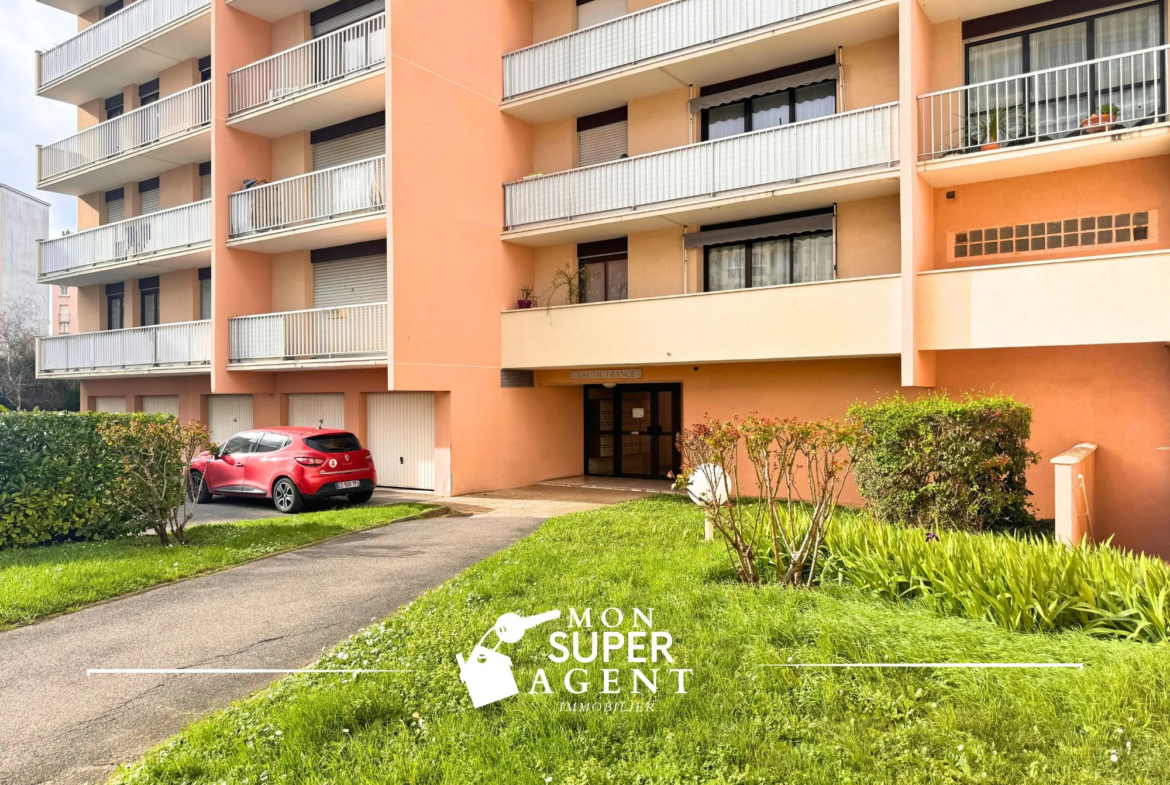 Appartement 72m2 à Melun par Mon Super Agent ! 